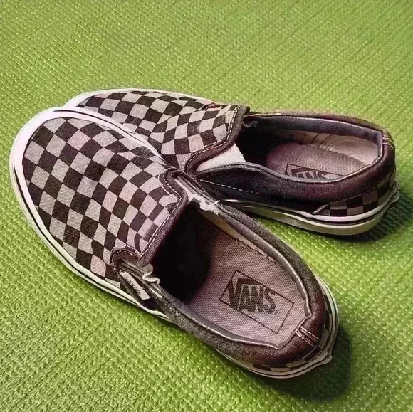 Vans Kids Brown and Black Checkered Casual Slip On Skateboard Shoes Size 1.5 - Picture 4 of 8